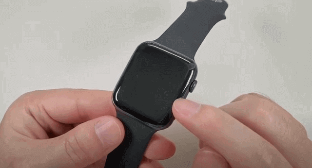 IWO 15 SmartWatch Design